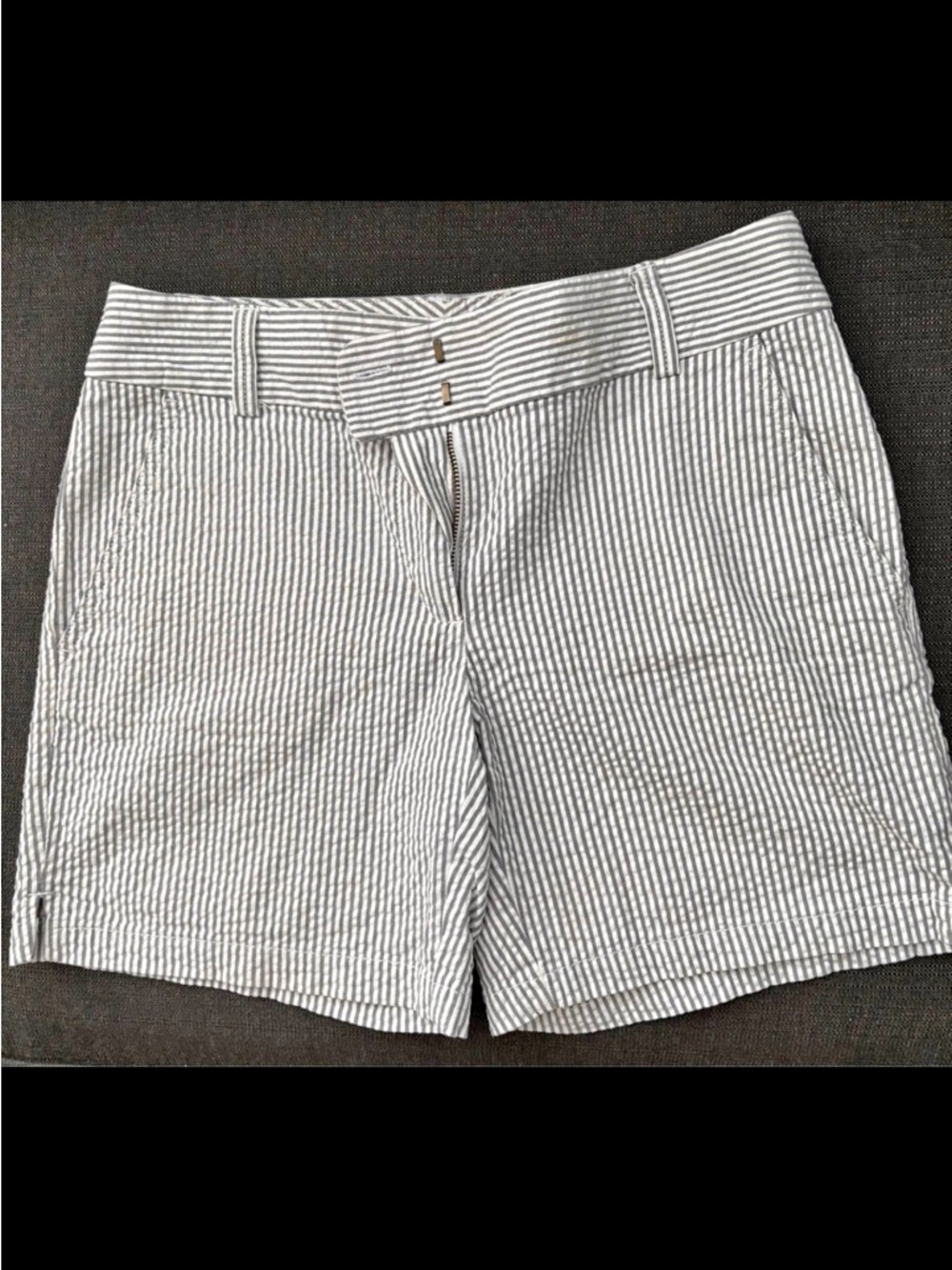 Striped Seersucker Women's Shorts - Blue & White